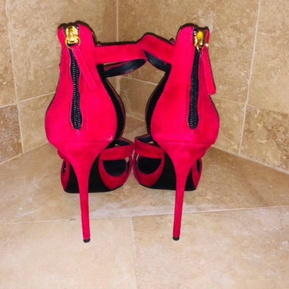 Giuseppe Zanotti Red and Gold Heels - Picture 4 of 6
